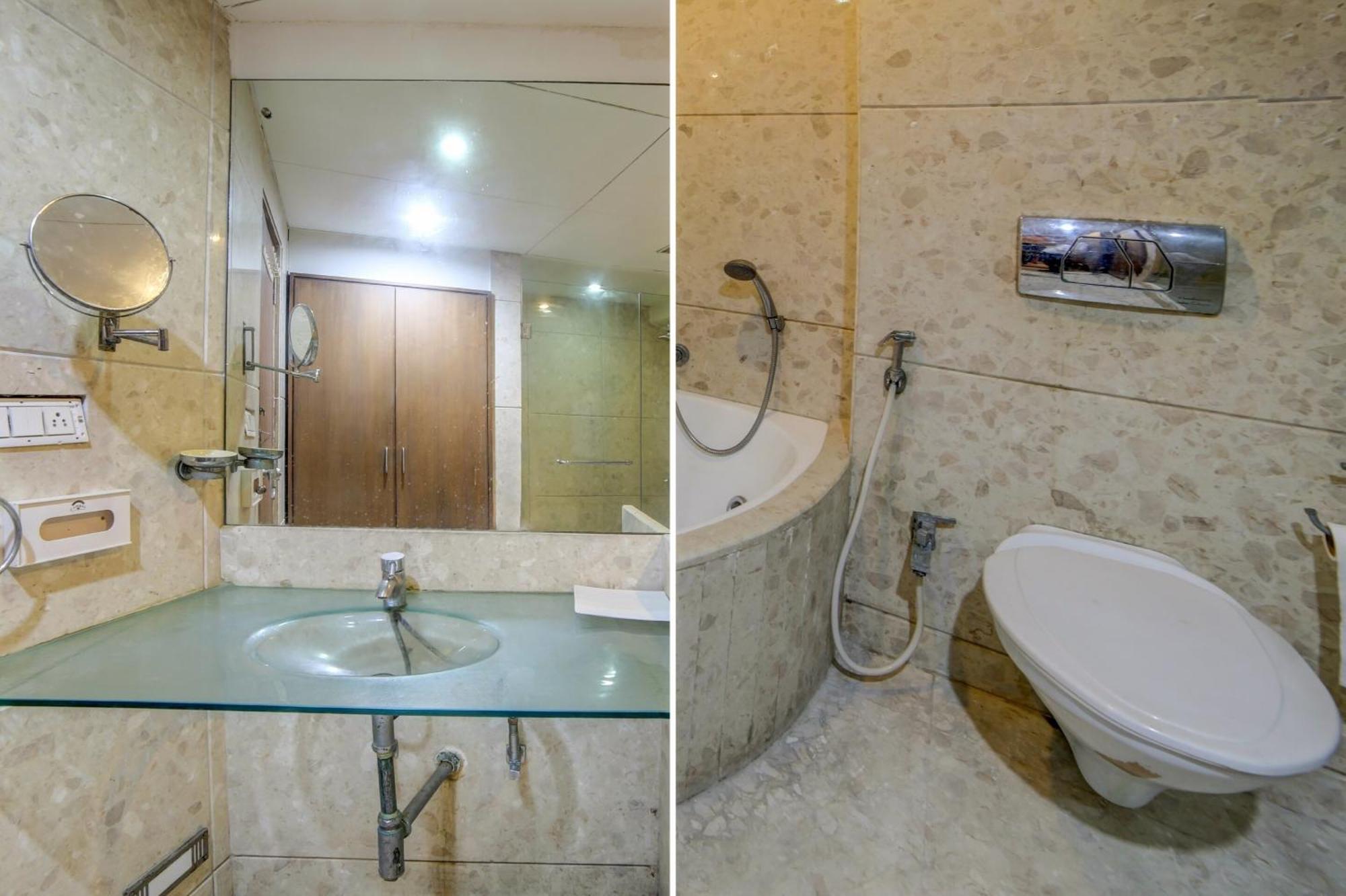 Collection O Cambay Sapphire Hotel Sarkhej Екстериор снимка